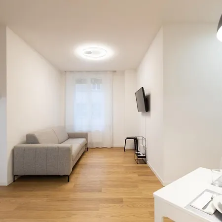 Just Urban - Beautiful In The Center Апартаменты Болонья