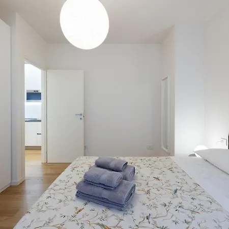Just Urban - Beautiful In The Center Apartment