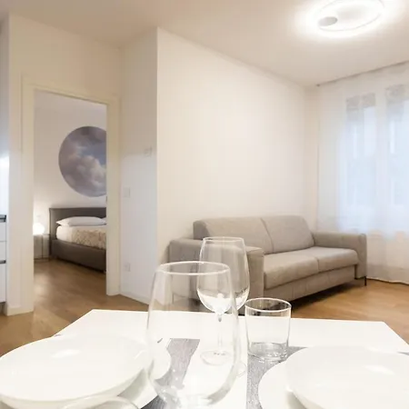 Apartment Just Urban - Beautiful In The Center Bologna