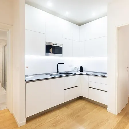 Just Urban - Beautiful In The Center Apartment *