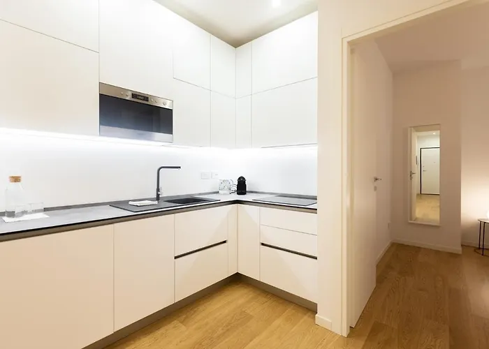 Just Urban Stays - Design Apartment In The Heart Of Bologna Апартаменты