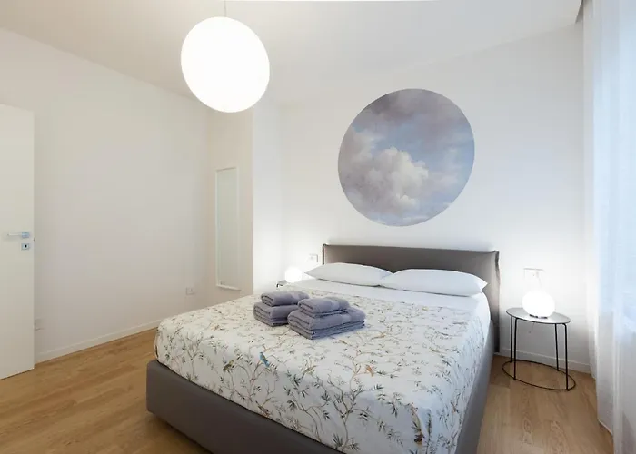 Just Urban Stays - Design Apartment In The Heart Of Bologna * Болонья